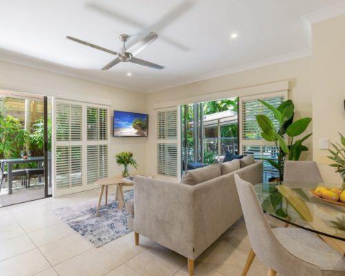 Shantara Port Douglas apartment