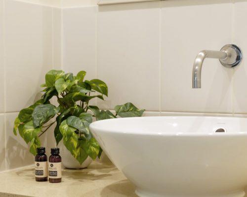 port-douglas-studio-apartments1